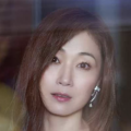 在练歌房里放纵